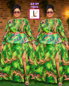  Luxury green